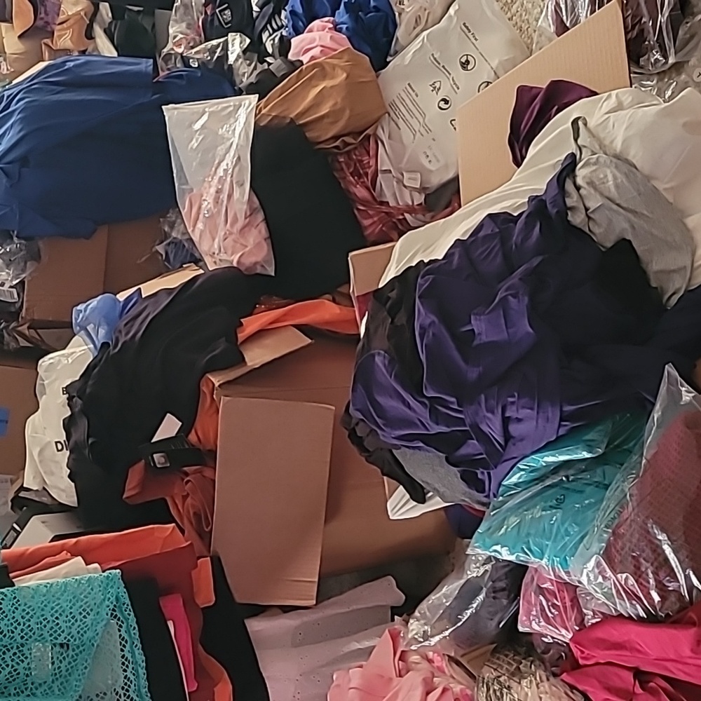 Womens clothing - general listing